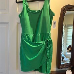 NWT Old Navy Vibrant Green Mini skort wrap dress